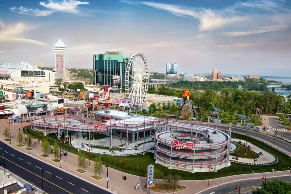 Clifton Hill, Canada